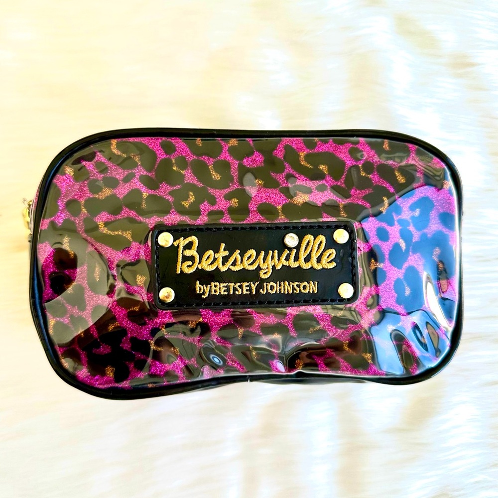 BETSEYVILLE GLITTER BAG